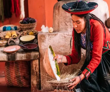 Tour Interpretativo Textilería de Chinchero | Arte y Tradiciones Vivas