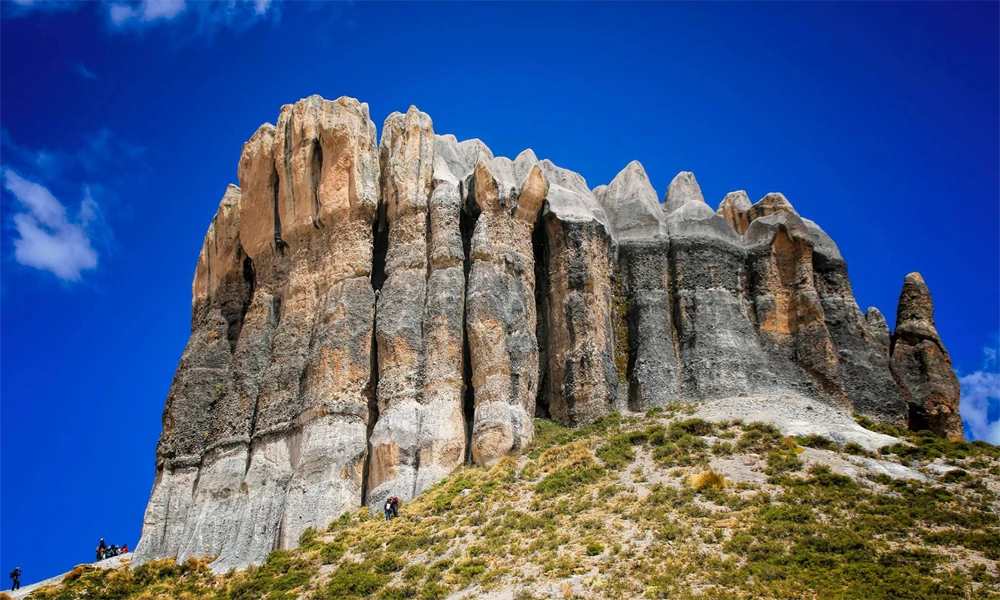 Choqolaqa: Trek al Místico Bosque de Piedras desde Arequipa