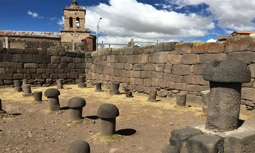 Templo de la Fertilidad en Chucuito, Puno