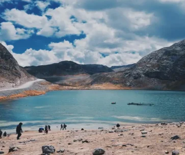 Marcapomacocha Full Day