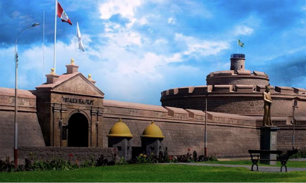 Tour Callao Monumental & Fortaleza del Real Felipe